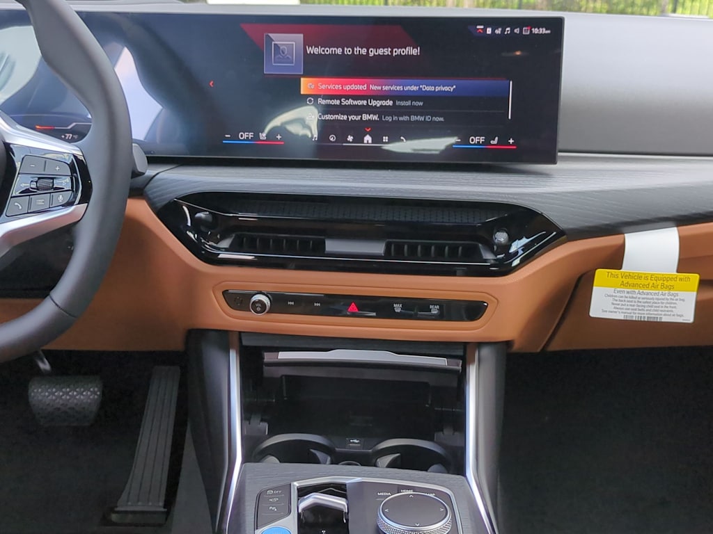 Thumbnail: 2025 BMW i4 - 14