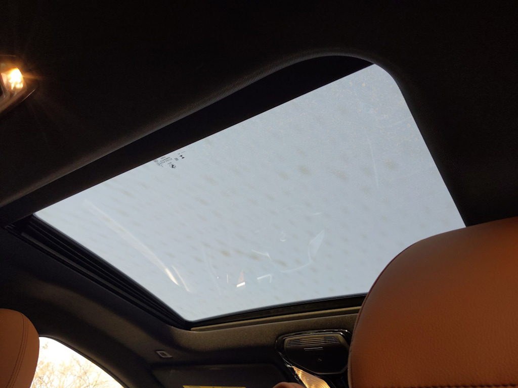 Thumbnail: 2025 BMW i4 - 30