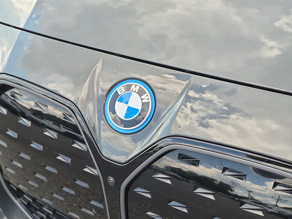 Thumbnail: 2024 BMW i4 - 6