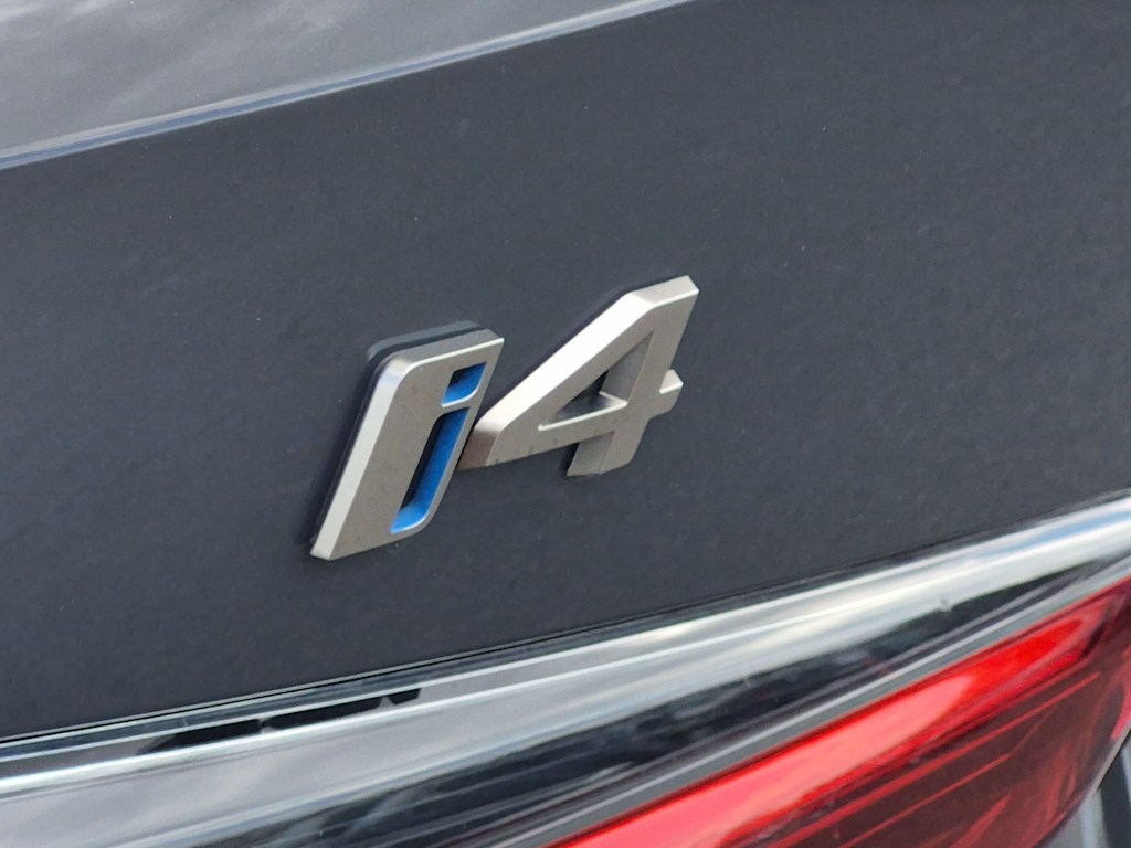 Thumbnail: 2024 BMW i4 - 25
