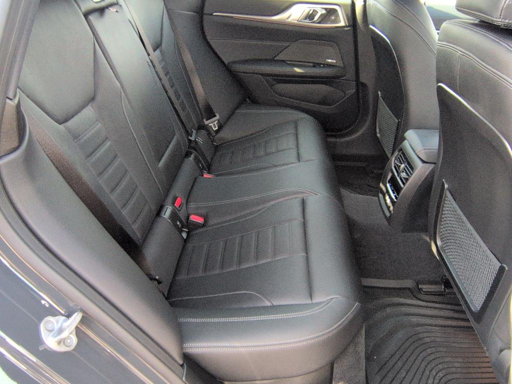 Thumbnail: 2023 BMW i4 - 29