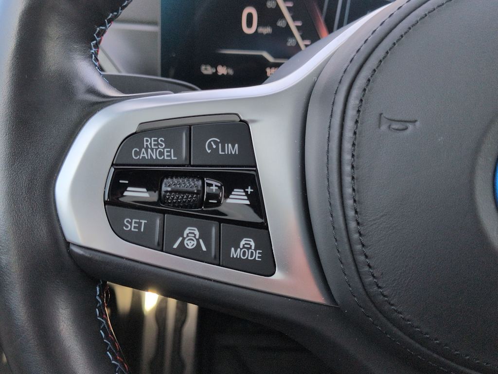 Thumbnail: 2023 BMW i4 - 31