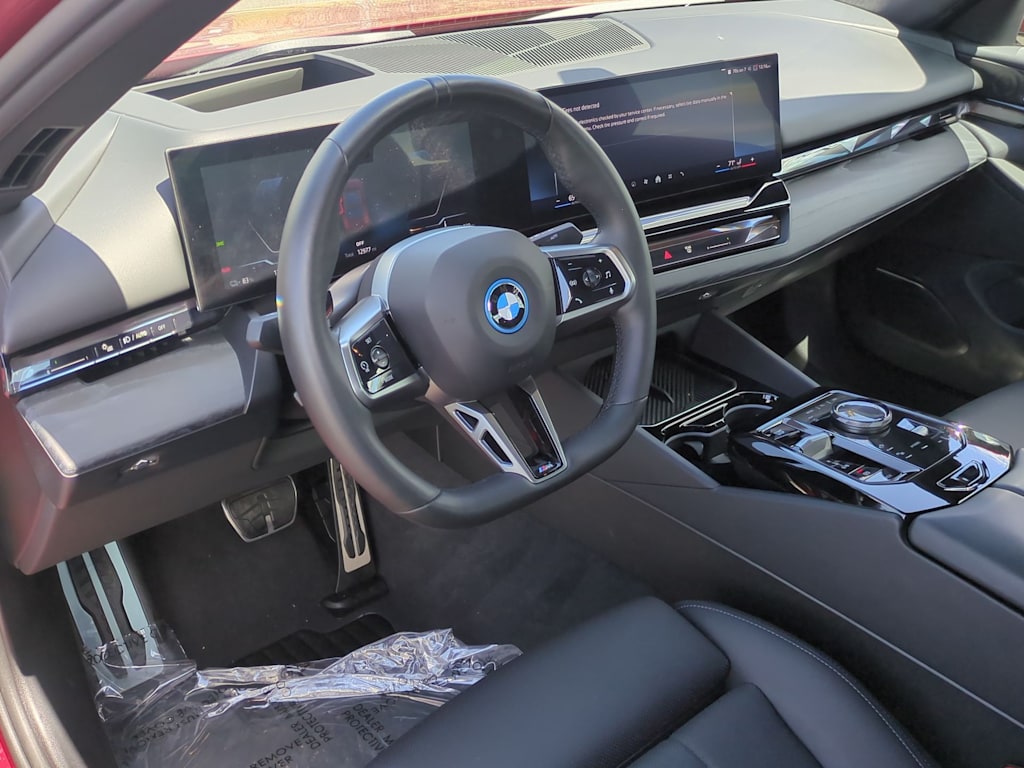Thumbnail: 2024 BMW i5 - 2