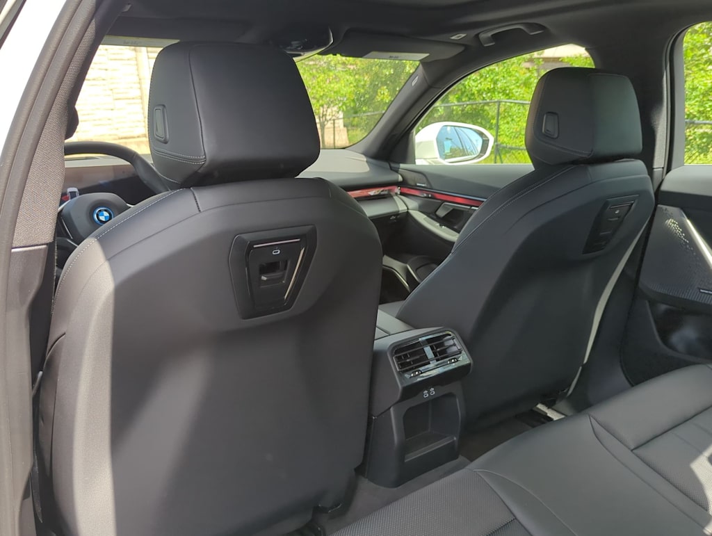Thumbnail: 2024 BMW i5 - 13