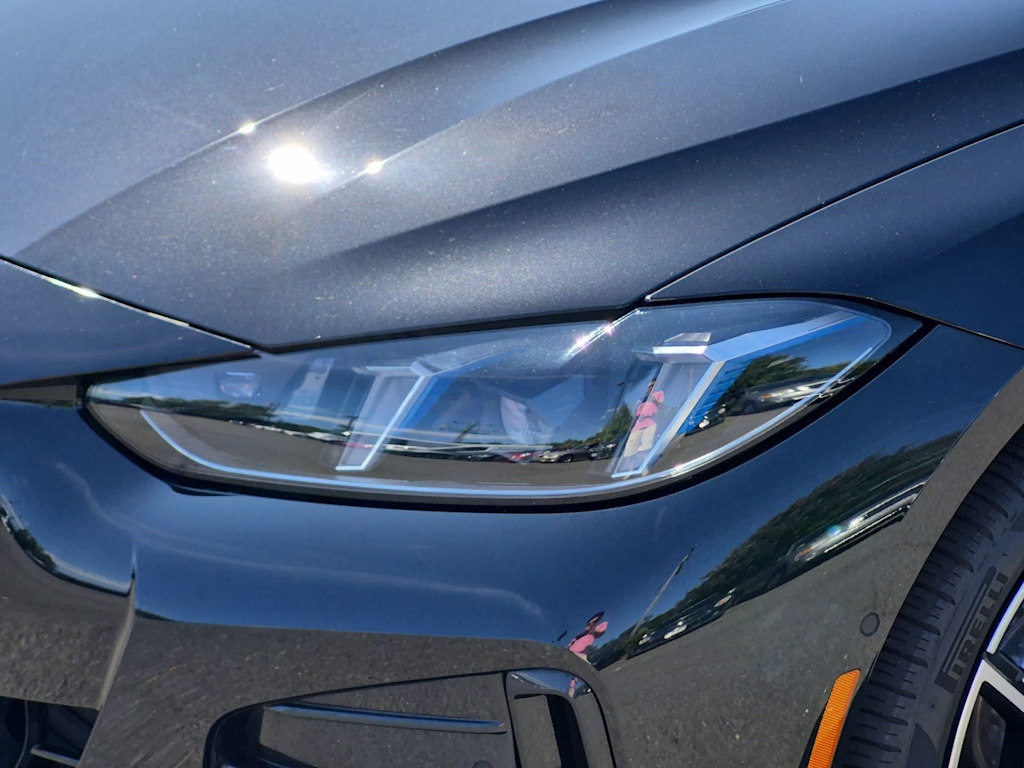 Thumbnail: 2025 BMW i4 - 23