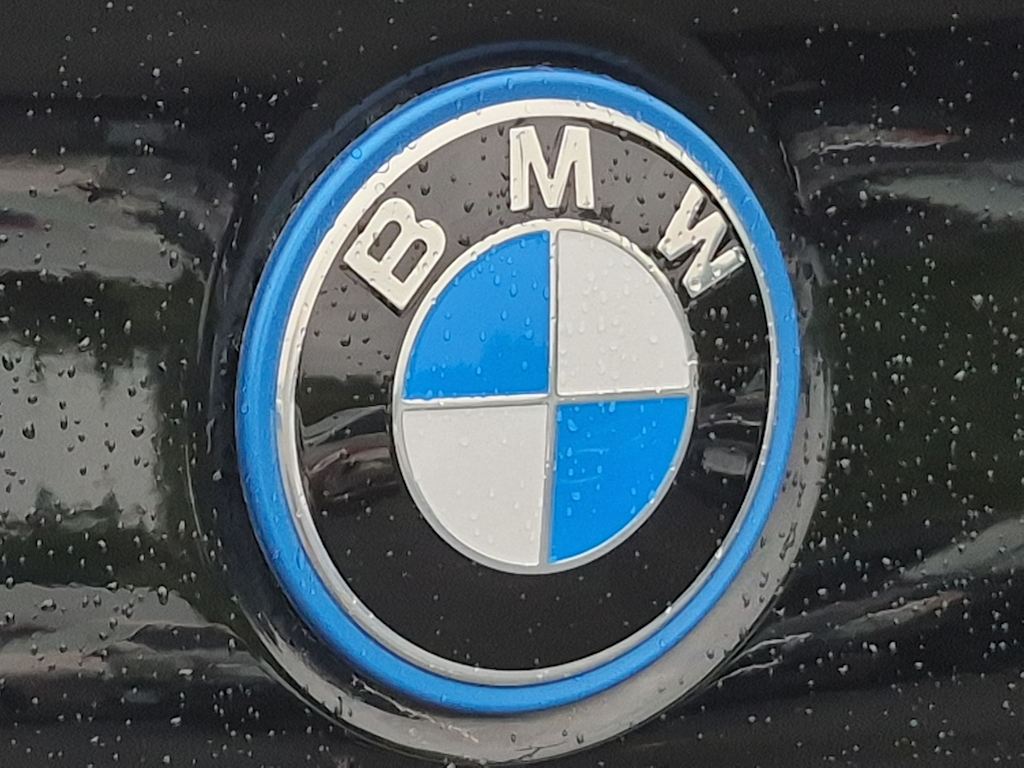 Thumbnail: 2026 BMW i5 - 7