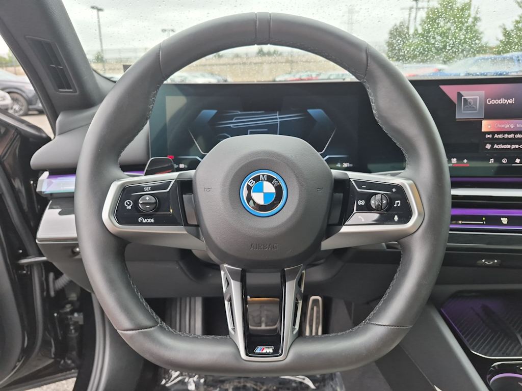 Thumbnail: 2026 BMW i5 - 14