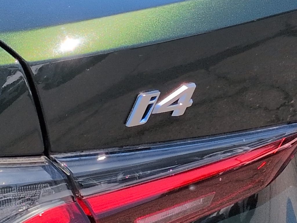 Thumbnail: 2023 BMW i4 - 27