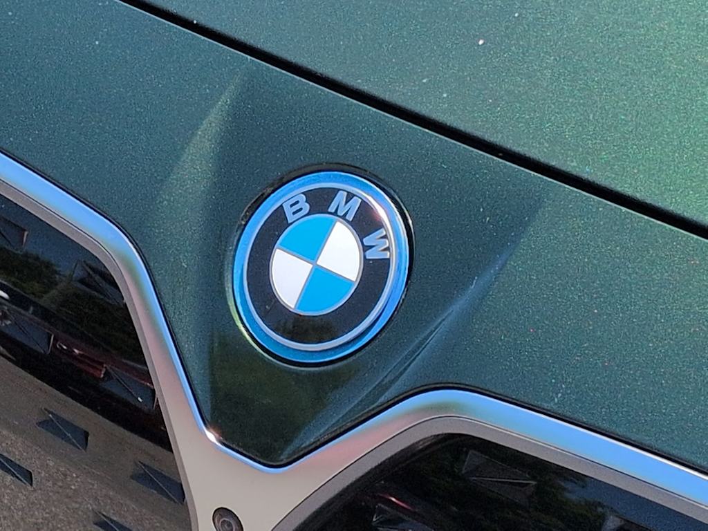 Thumbnail: 2023 BMW i4 - 7