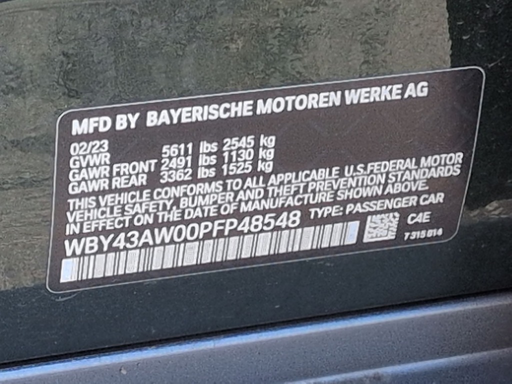 Thumbnail: 2023 BMW i4 - 21