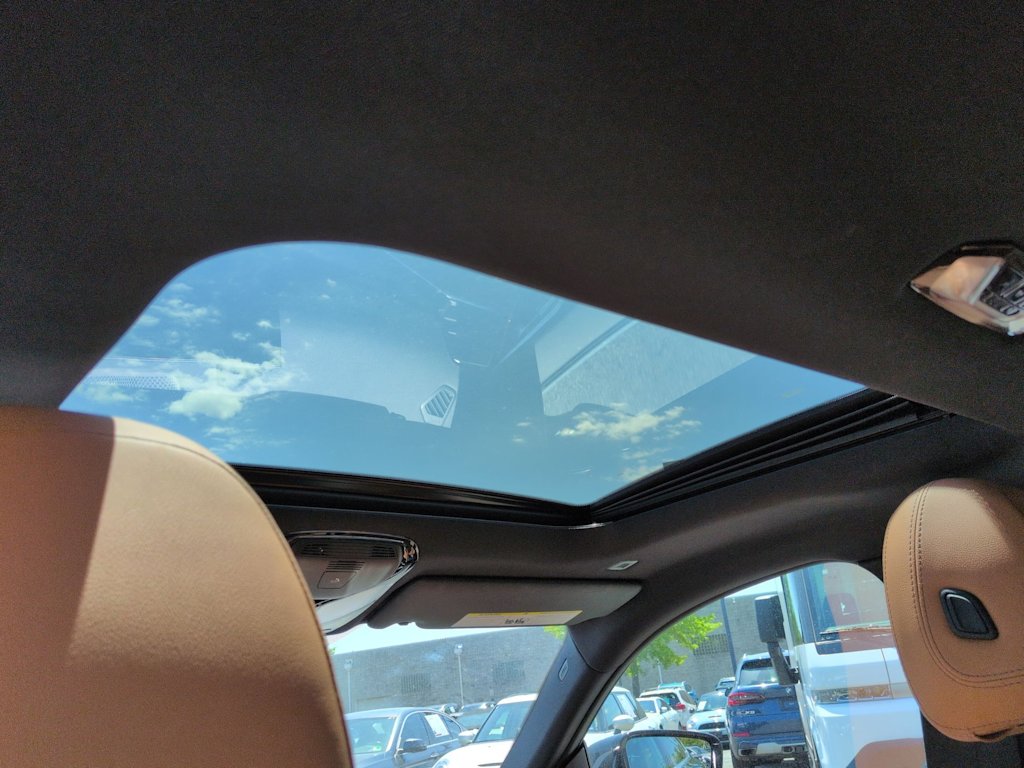 Thumbnail: 2023 BMW i4 - 30