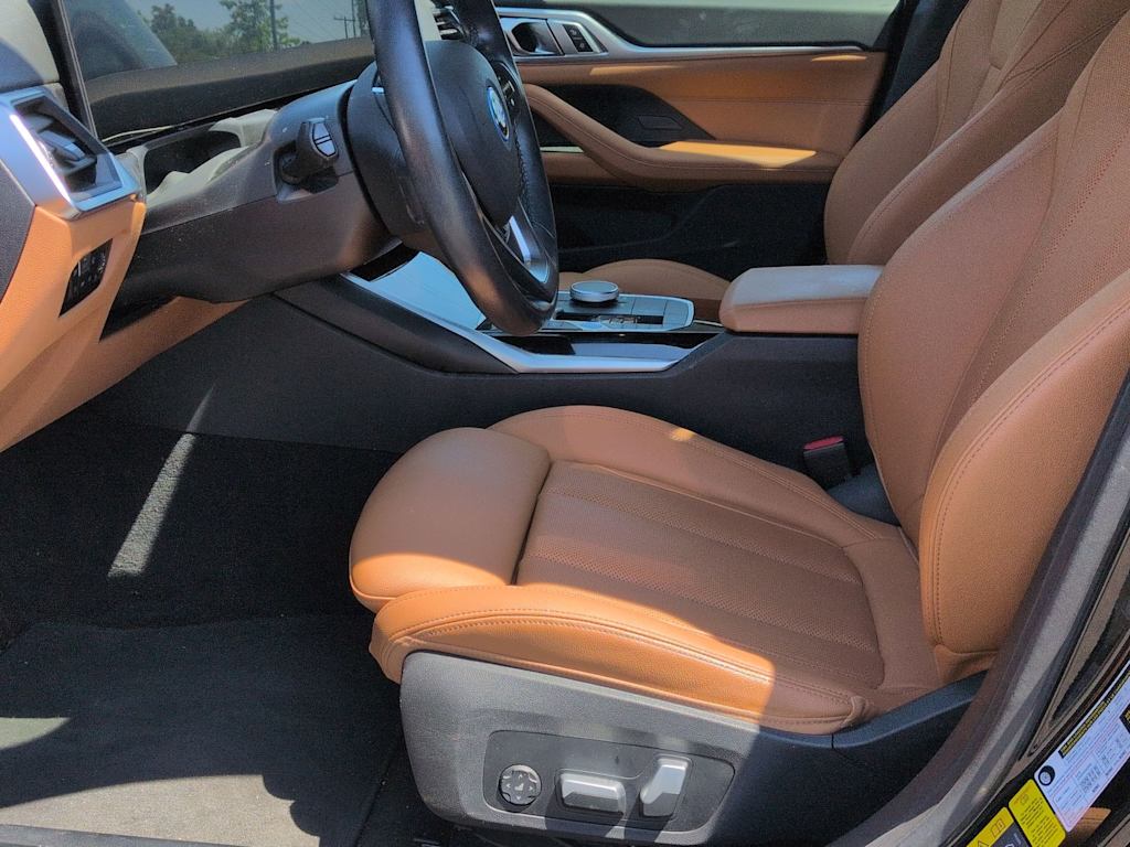 Thumbnail: 2023 BMW i4 - 11