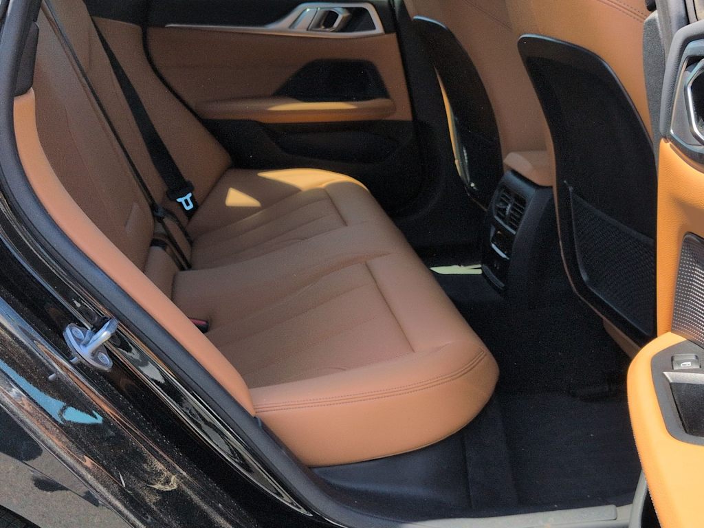 Thumbnail: 2023 BMW i4 - 36