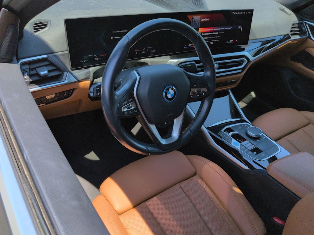 Thumbnail: 2023 BMW i4 - 2