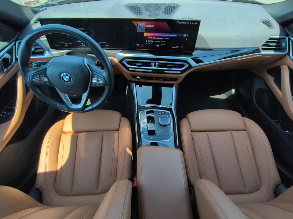 Thumbnail: 2023 BMW i4 - 10