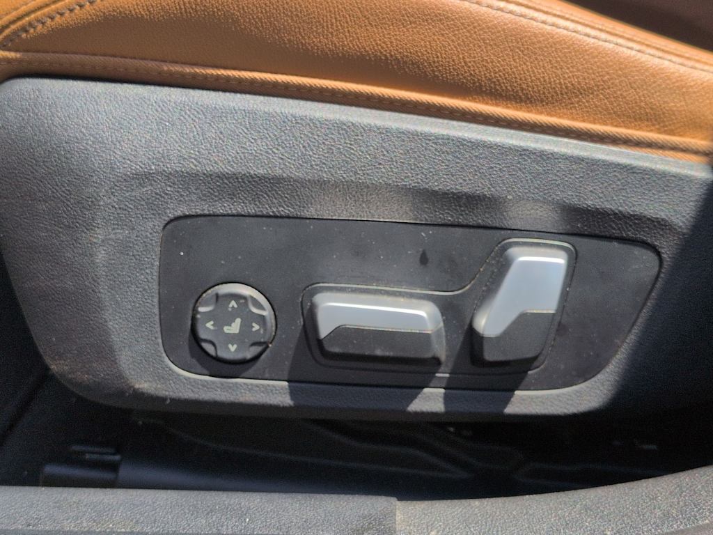 Thumbnail: 2023 BMW i4 - 26