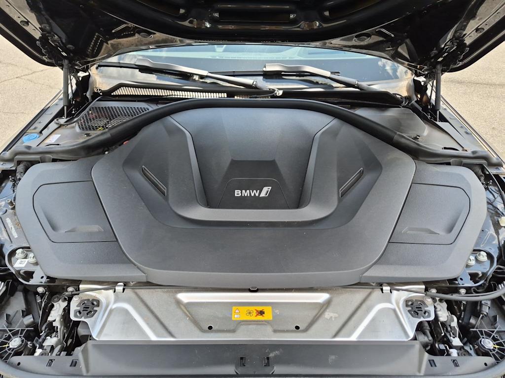 Thumbnail: 2024 BMW i4 - 9