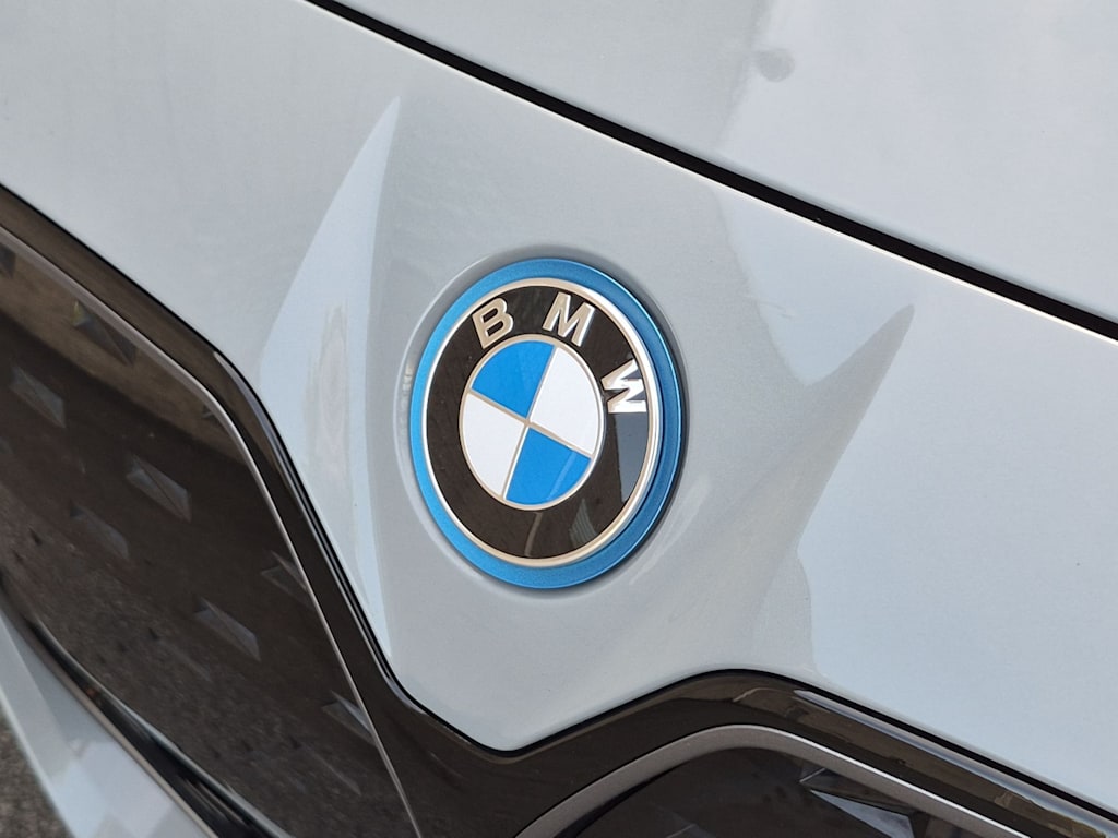 Thumbnail: 2024 BMW i4 - 6