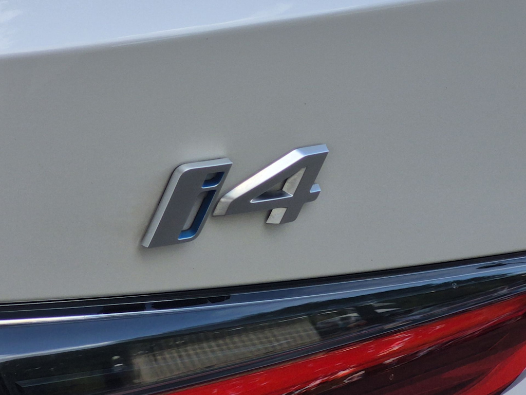Thumbnail: 2023 BMW i4 - 26