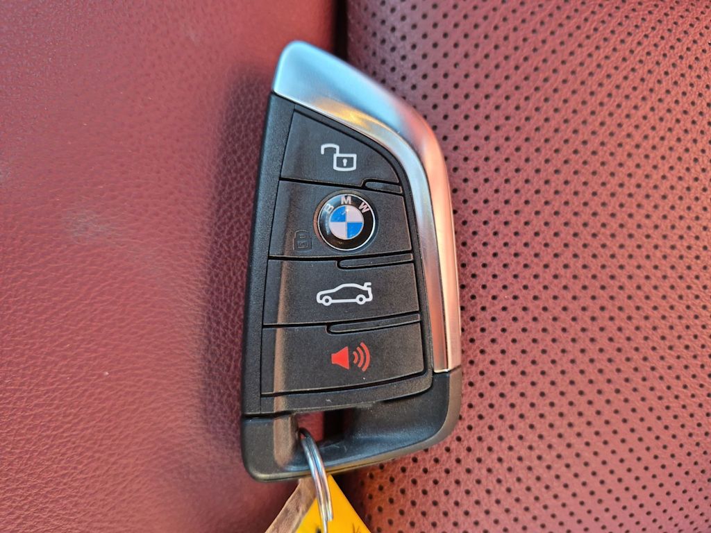 Thumbnail: 2024 BMW i4 - 19