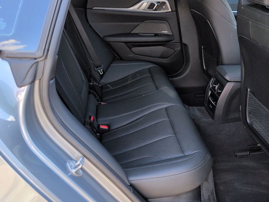 Thumbnail: 2023 BMW i4 - 30