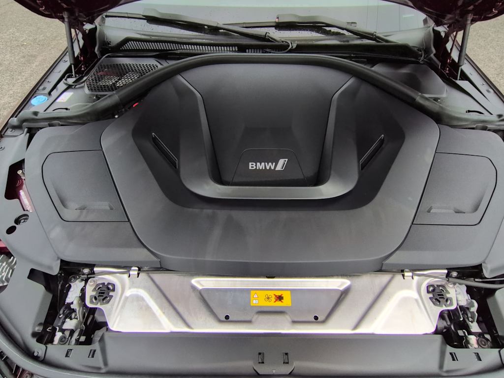 Thumbnail: 2023 BMW i4 - 9