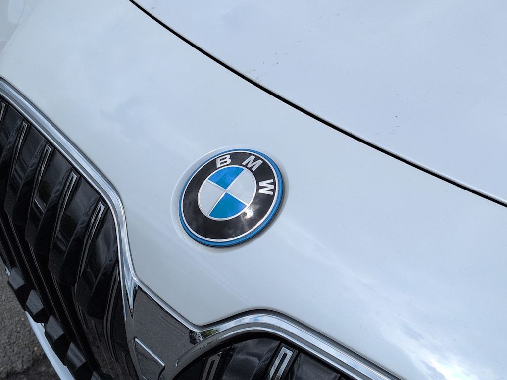 Thumbnail: 2025 BMW i7 - 7
