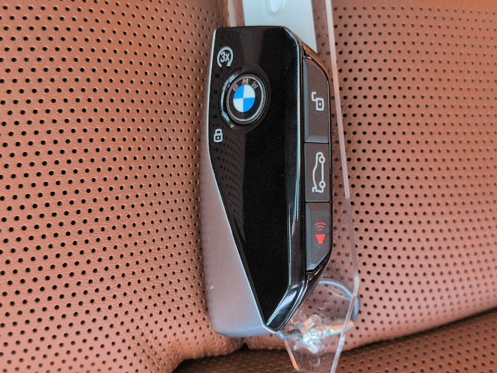Thumbnail: 2026 BMW i7 - 38