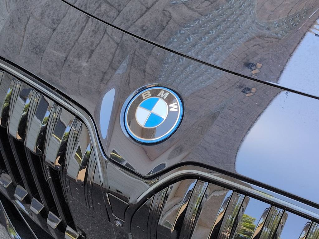 Thumbnail: 2026 BMW i7 - 6