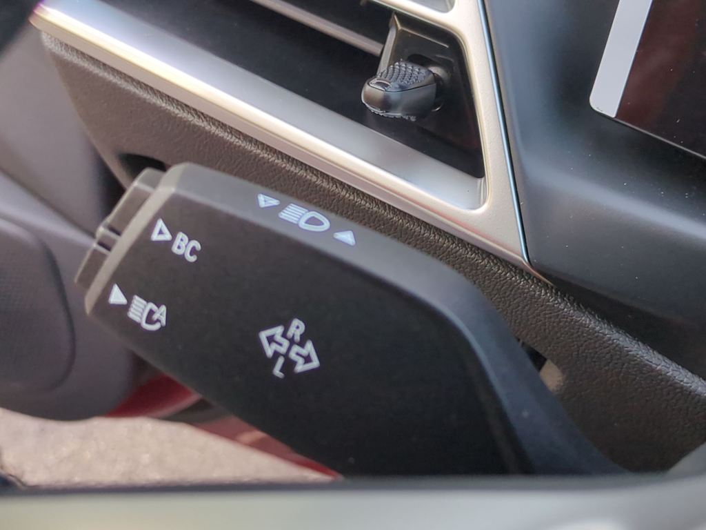 Thumbnail: 2025 BMW i4 - 35