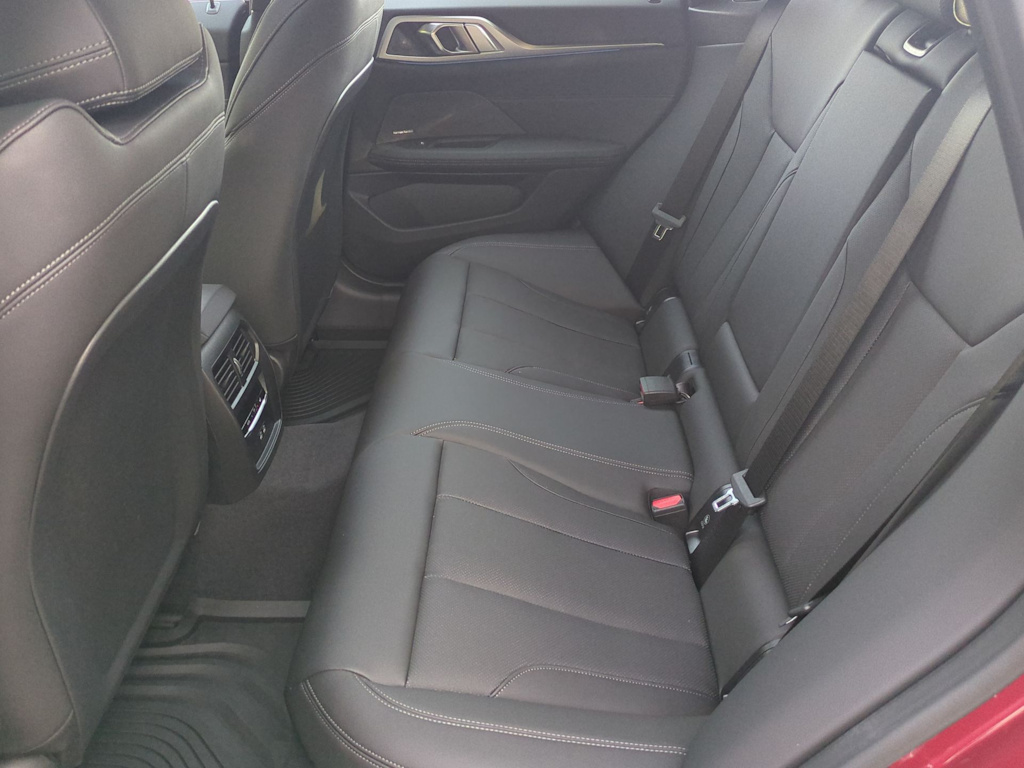 Thumbnail: 2025 BMW i4 - 29