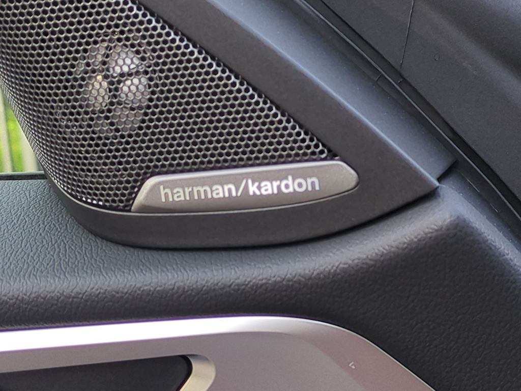 Thumbnail: 2025 BMW i4 - 17