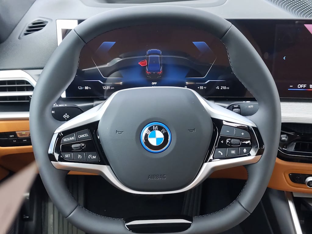 Thumbnail: 2025 BMW i4 - 14