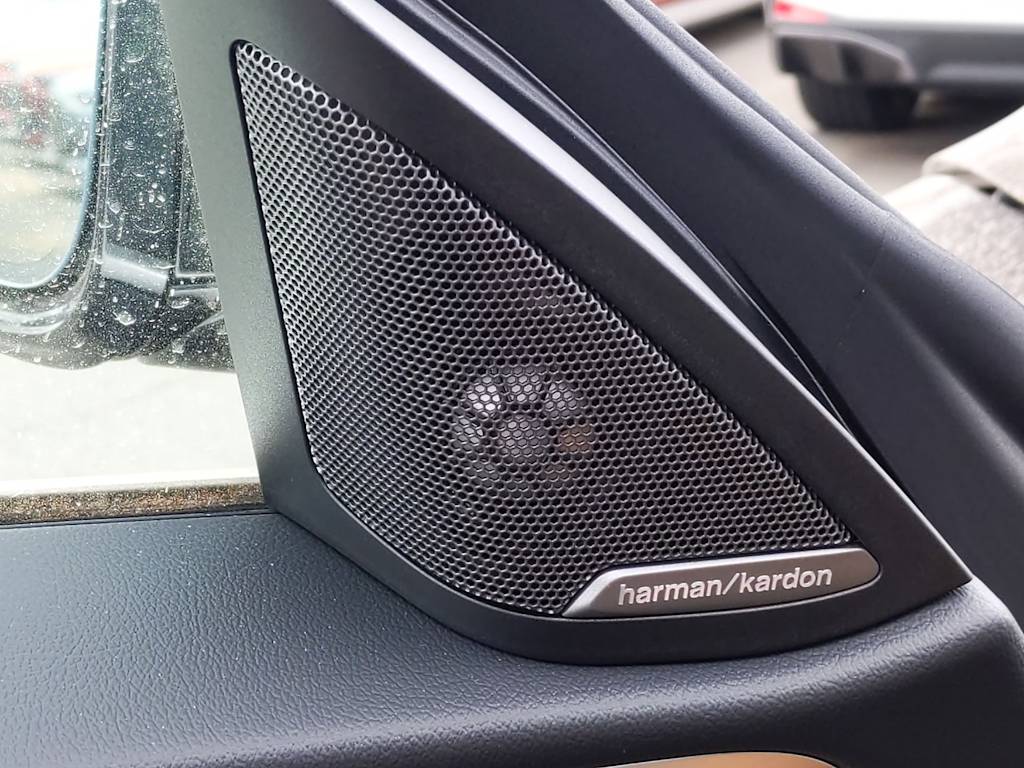 Thumbnail: 2025 BMW i4 - 37