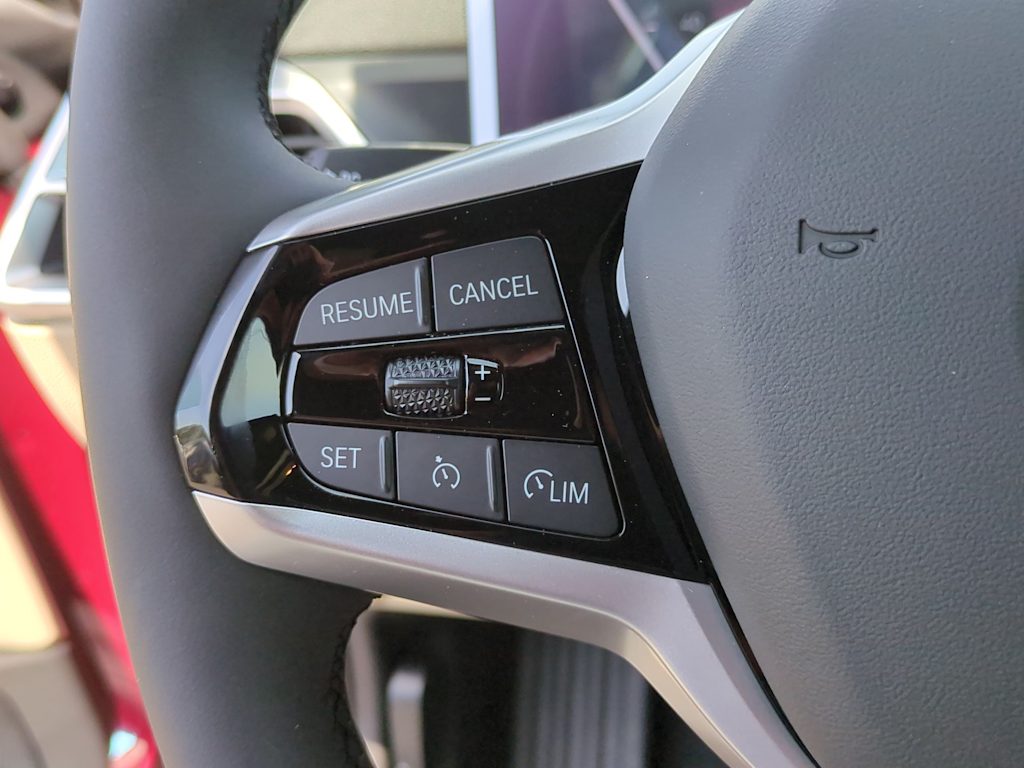 Thumbnail: 2025 BMW i4 - 31