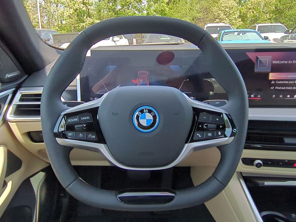 Thumbnail: 2025 BMW i4 - 14