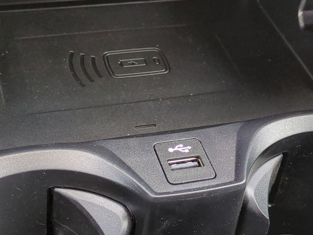 Thumbnail: 2025 BMW i4 - 38