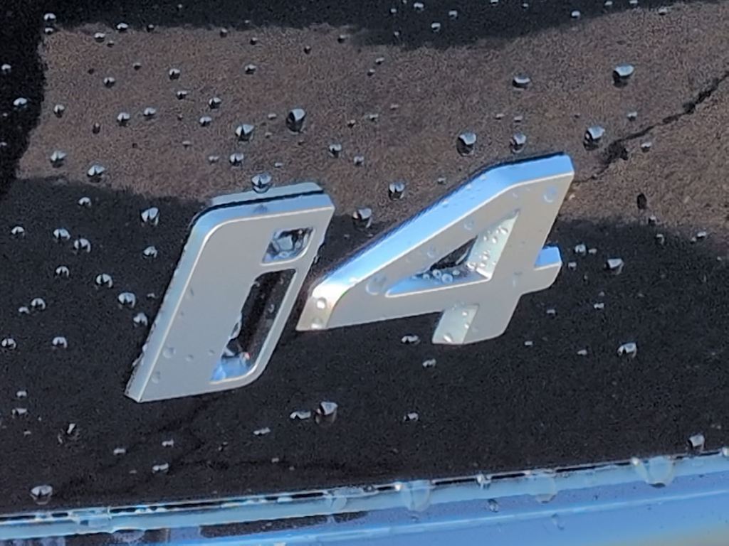 Thumbnail: 2026 BMW i4 - 24