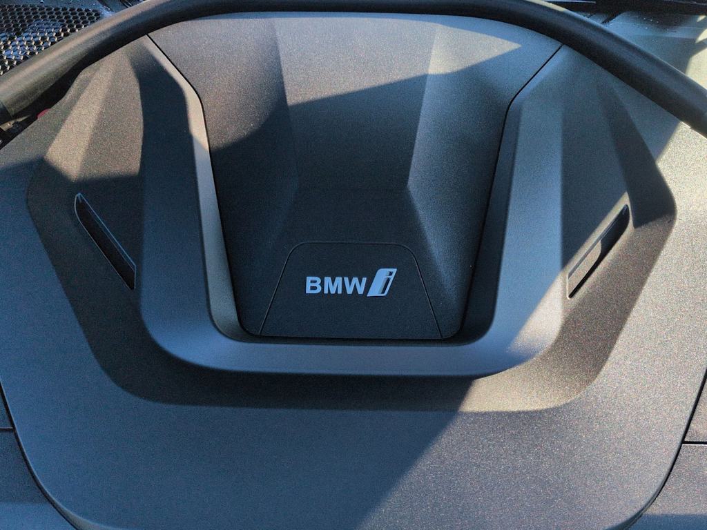 Thumbnail: 2026 BMW i4 - 25