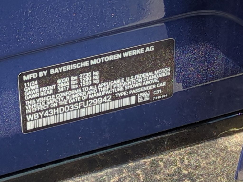 Thumbnail: 2025 BMW i4 - 19