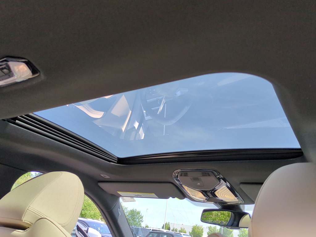 Thumbnail: 2025 BMW i4 - 31