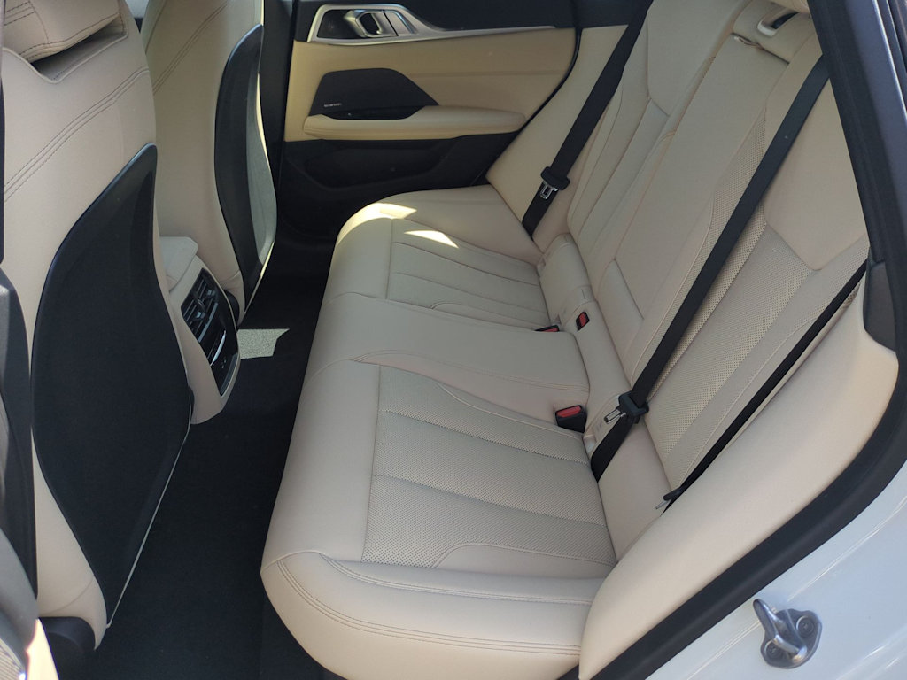 Thumbnail: 2025 BMW i4 - 29