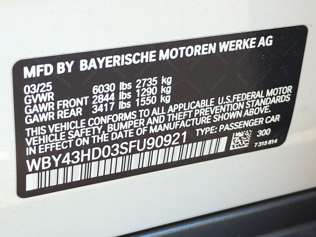 Thumbnail: 2025 BMW i4 - 19