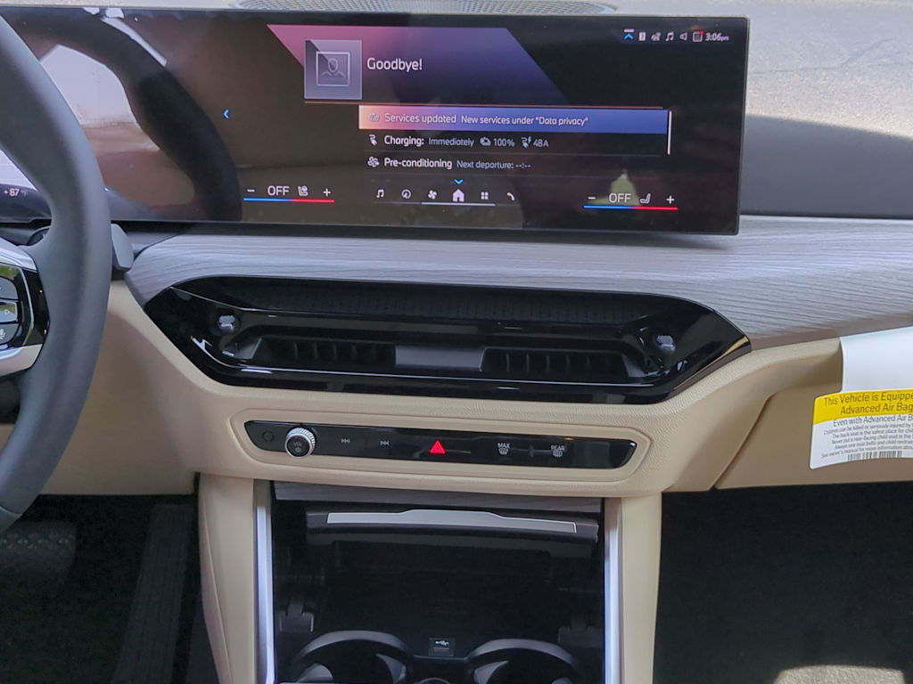 Thumbnail: 2025 BMW i4 - 14