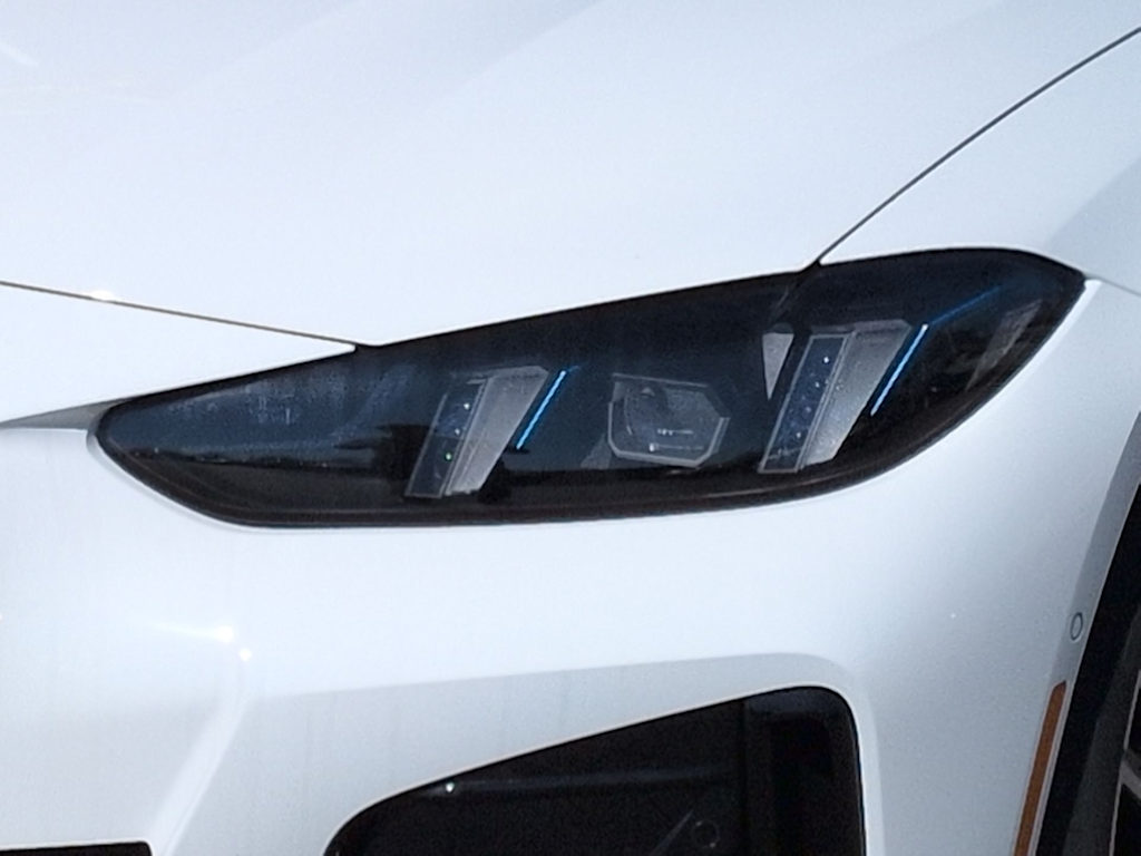 Thumbnail: 2026 BMW i4 - 23