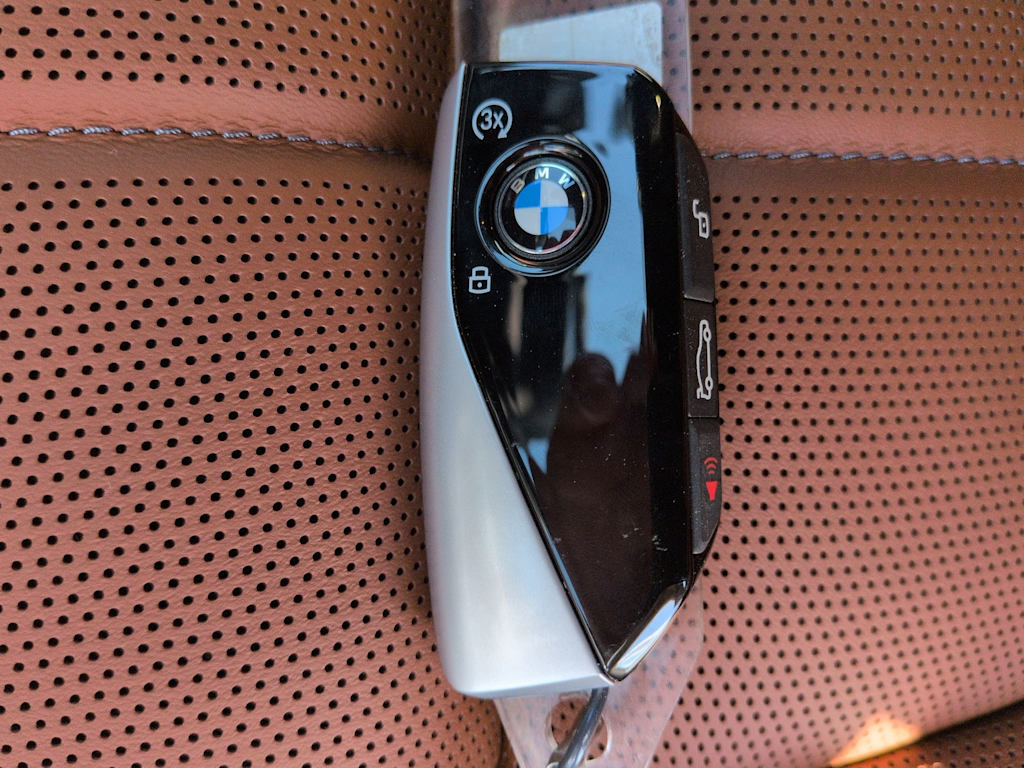 Thumbnail: 2026 BMW i7 - 38