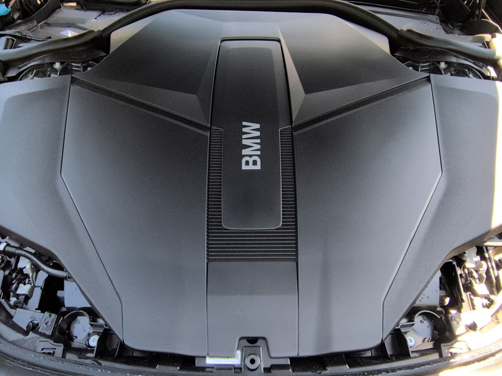 Thumbnail: 2026 BMW i7 - 9