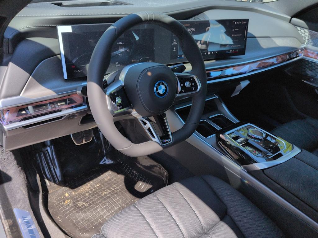 Thumbnail: 2026 BMW i7 - 2