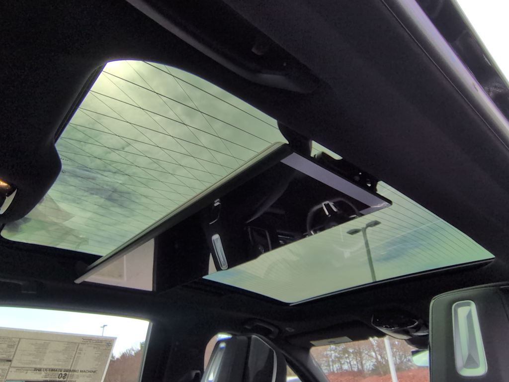 Thumbnail: 2026 BMW i7 - 30