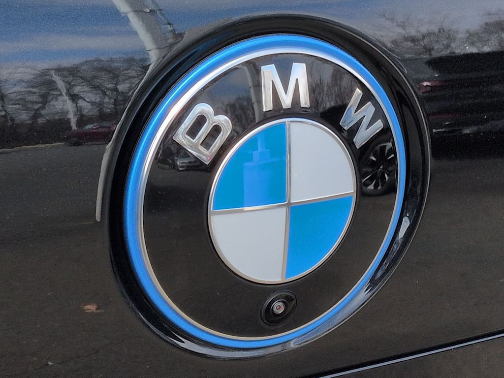 Thumbnail: 2026 BMW i7 - 6